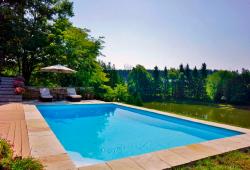 Like this pool? Call us and refer to ID# 5